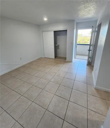 $1,825 | 10900 Southwest 196th Street, Unit 427, Cutler Bay, FL 33157