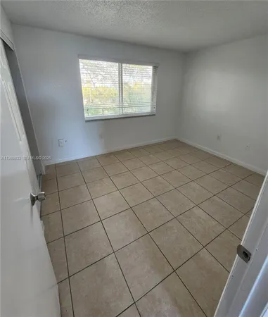 $1,825 | 10900 Southwest 196th Street, Unit 427, Cutler Bay, FL 33157