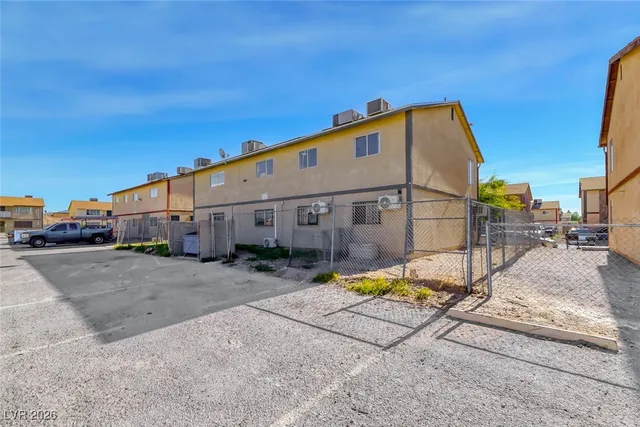 $649,000 | 4762 Cessna Avenue, Las Vegas, NV 89115