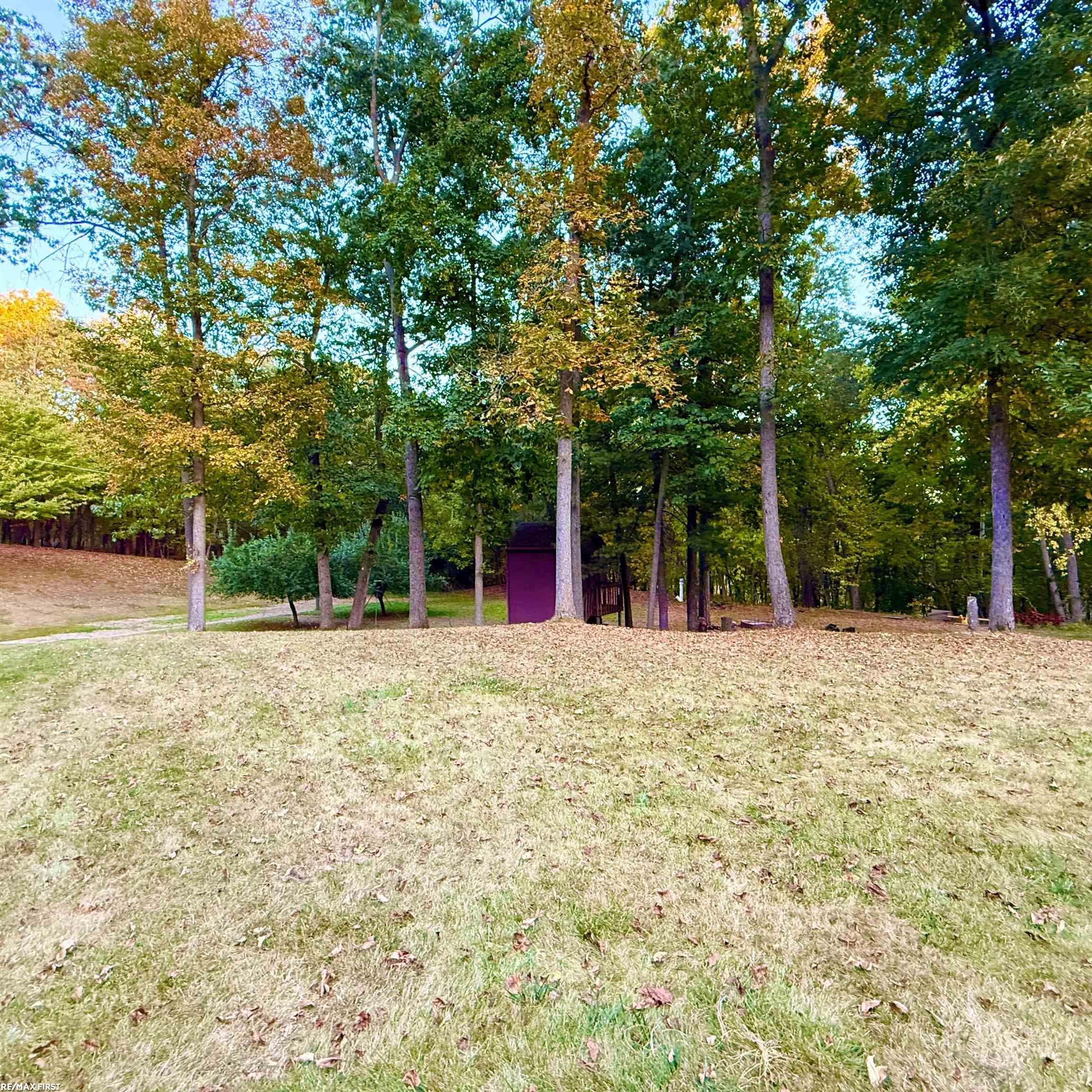 1185 Barr Road Oxford, MI 48370 - Photo 31 of 35 50193060-f24ea602-7917-4e4a-bb14-e38b579f5e0d.JPG