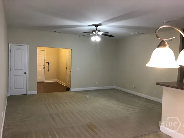 $1,750 | 400 Canyon Oak Loop, Richmond Hill, GA 31324