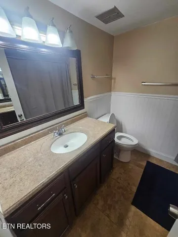 $1,600 | 5709 Lyons View Pike, Unit 1218, Knoxville, TN 37919