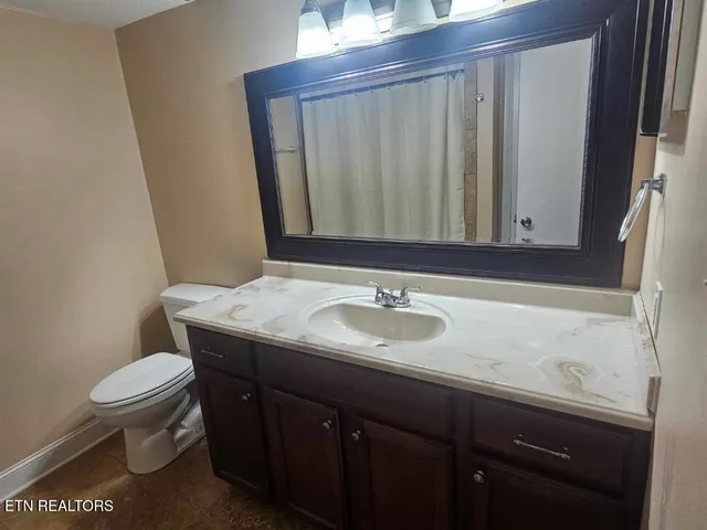 $1,600 | 5709 Lyons View Pike, Unit 1218, Knoxville, TN 37919