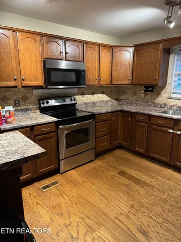 $1,600 | 5709 Lyons View Pike, Unit 1218, Knoxville, TN 37919