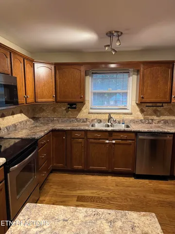 $1,600 | 5709 Lyons View Pike, Unit 1218, Knoxville, TN 37919