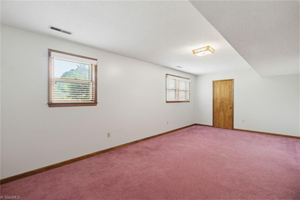 3326 Parrish Road Winston-Salem, NC 27105 - Photo 25 of 33