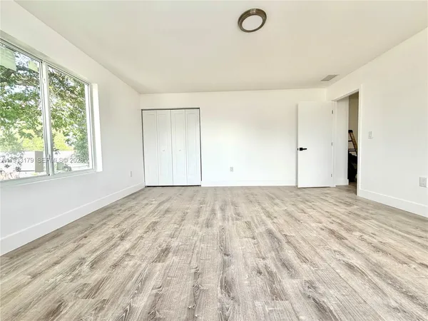 $1,074,999 | 1629 Northwest 40th Street, Miami, FL 33142