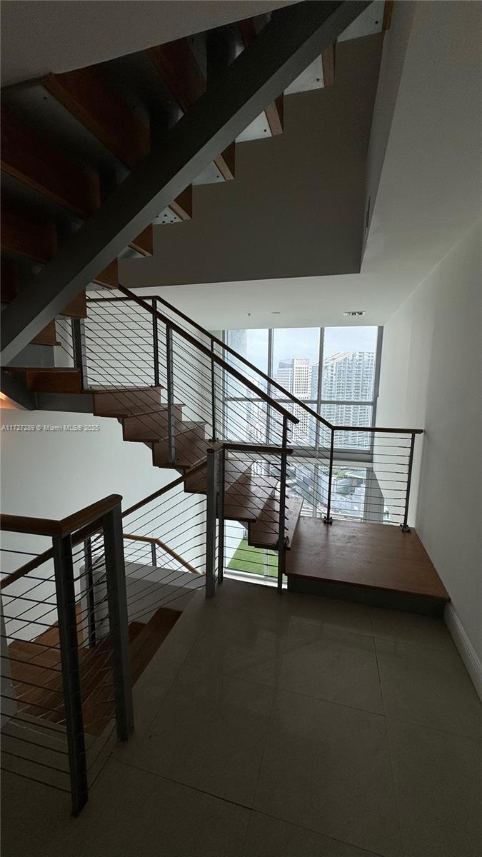 90 Southwest 3rd Street, Unit PH17 Miami, FL 33130 - Photo 50 of 64