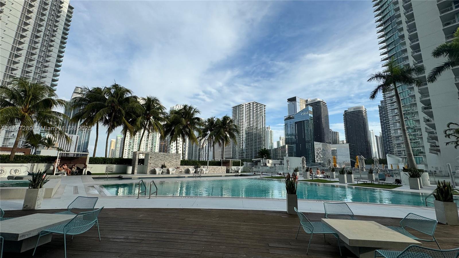 90 Southwest 3rd Street, Unit PH17 Miami, FL 33130 - Photo 61 of 64