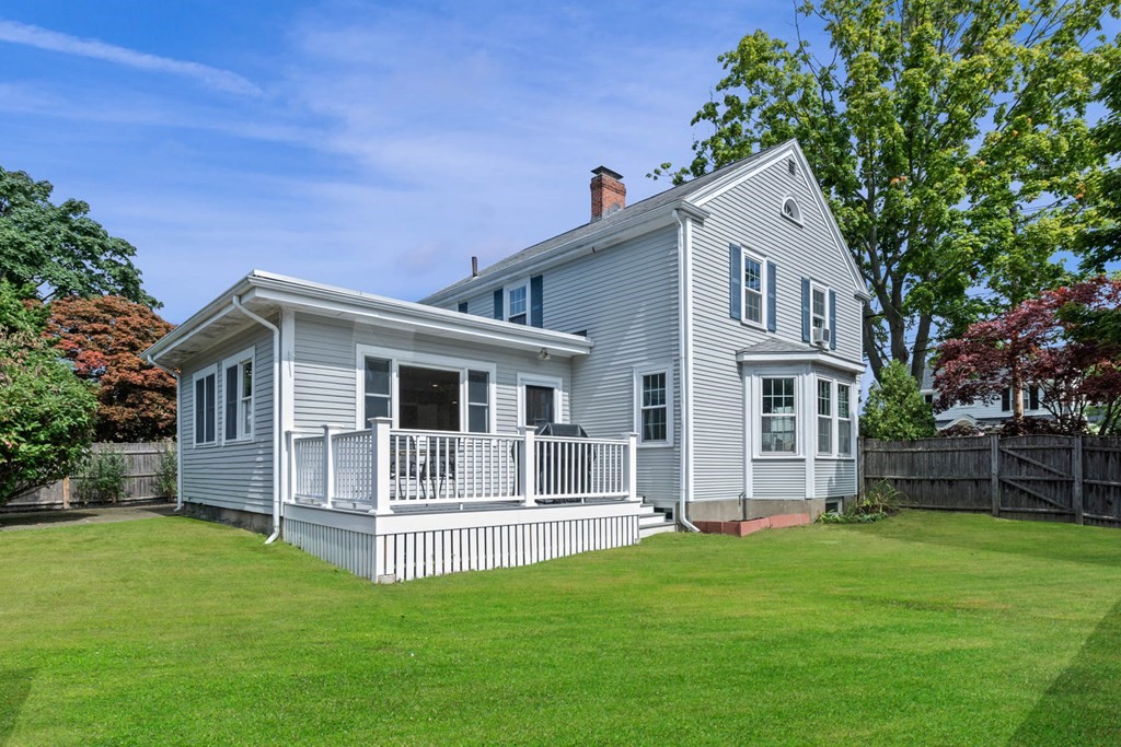 32 Pickwick Road Marblehead, MA 01945 - Photo 32 of 36