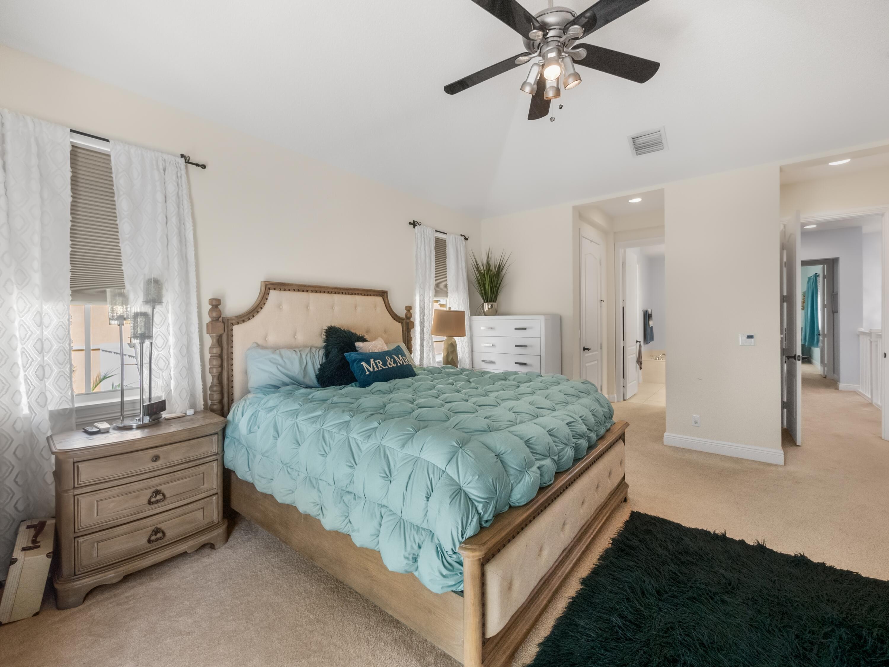 137 Inkberry Drive Jupiter, FL 33458 - Photo 12 of 39 Primary Bedroom