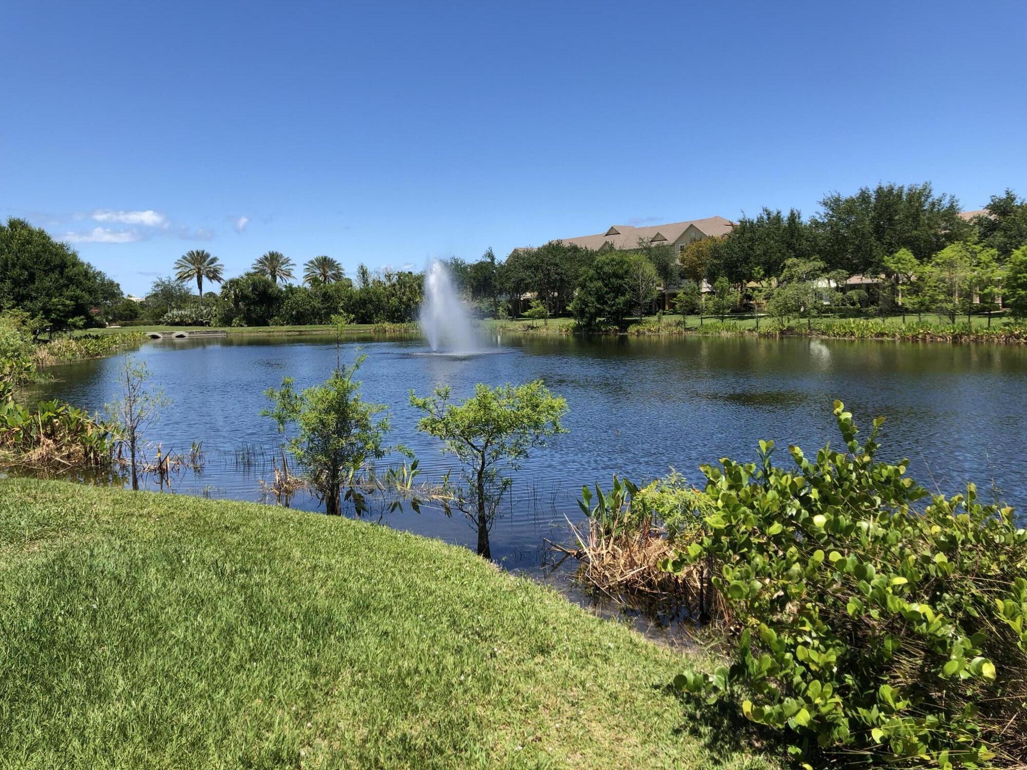 137 Inkberry Drive Jupiter, FL 33458 - Photo 33 of 39 BotanicaLake