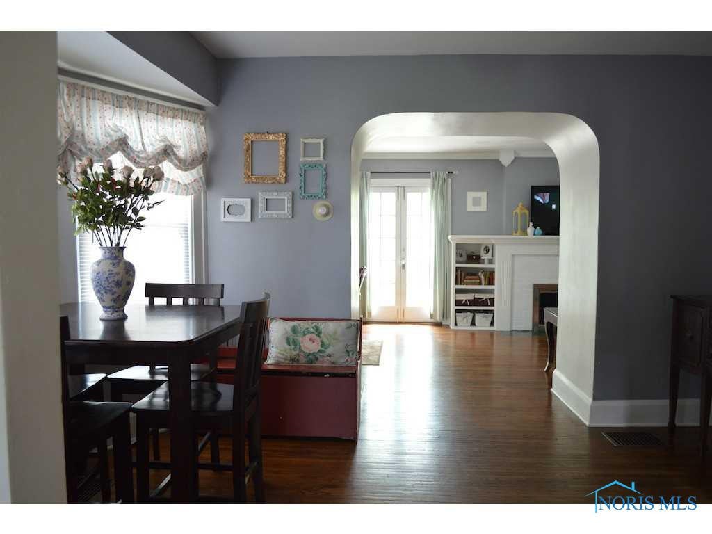 3811 Sherbrooke Road Toledo, OH 43613 - Photo 6 of 15 Dining Room.