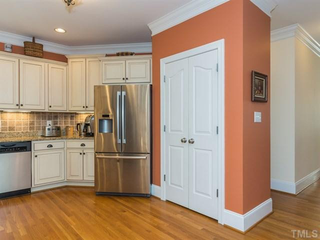 1005 Coram Fields Road Wake Forest, NC 27587 - Photo 8 of 25 Kitchen
