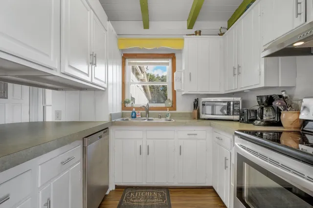 $3,500 | 1290 Alligator Drive, Panacea, FL 32346