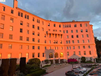 $750,000 | 351 Buena Vista Avenue East, Unit 605E, San Francisco, CA 94117