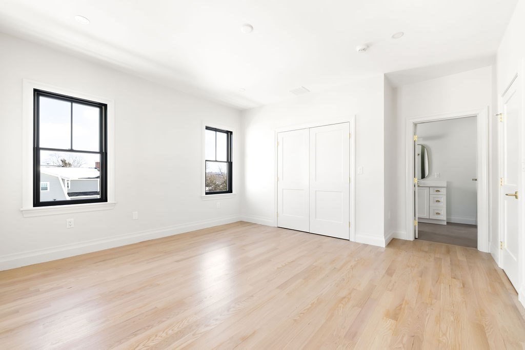 105 Adams Avenue Newton, MA 02465 - Photo 21 of 38