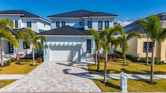 $1,549,000 | 6530 Simone Shores Circle, Apollo Beach, FL 33572