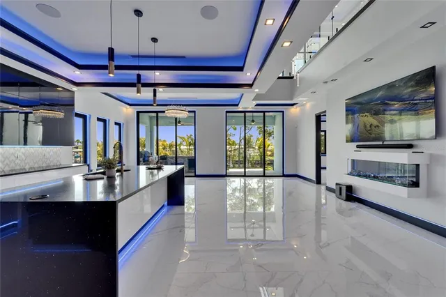 $1,549,000 | 6530 Simone Shores Circle, Apollo Beach, FL 33572