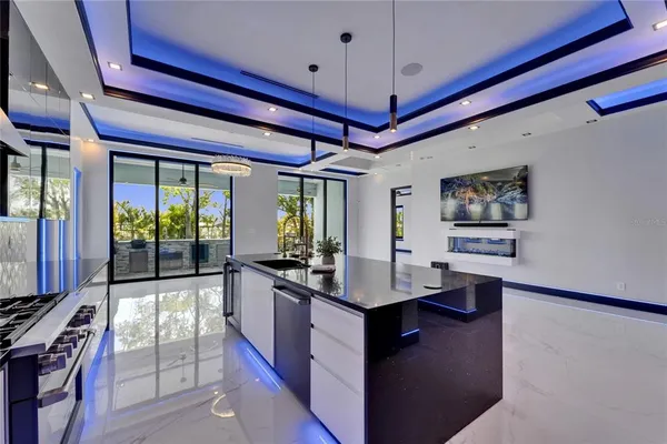 $1,549,000 | 6530 Simone Shores Circle, Apollo Beach, FL 33572