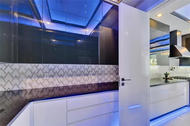 $1,549,000 | 6530 Simone Shores Circle, Apollo Beach, FL 33572