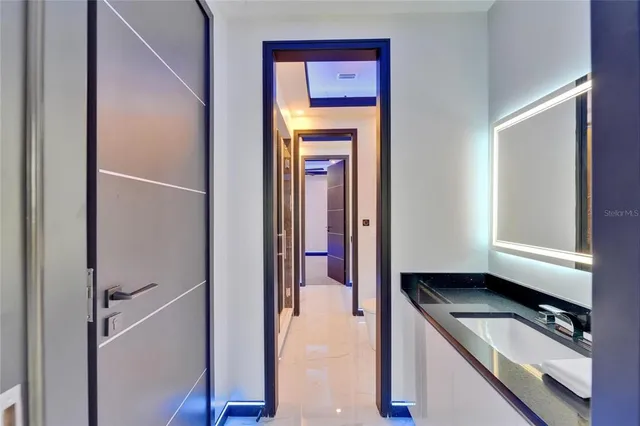 $1,549,000 | 6530 Simone Shores Circle, Apollo Beach, FL 33572