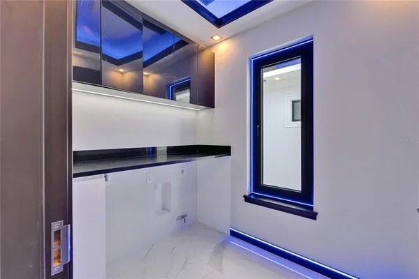 $1,549,000 | 6530 Simone Shores Circle, Apollo Beach, FL 33572