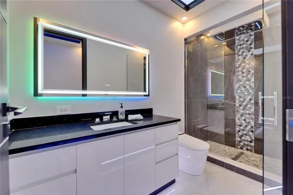 $1,549,000 | 6530 Simone Shores Circle, Apollo Beach, FL 33572