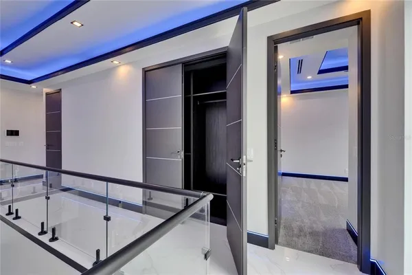 $1,549,000 | 6530 Simone Shores Circle, Apollo Beach, FL 33572