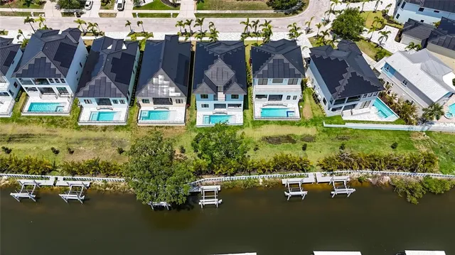 $1,549,000 | 6530 Simone Shores Circle, Apollo Beach, FL 33572