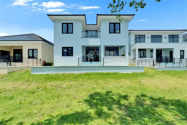 $1,549,000 | 6530 Simone Shores Circle, Apollo Beach, FL 33572