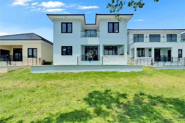 $1,549,000 | 6530 Simone Shores Circle, Apollo Beach, FL 33572