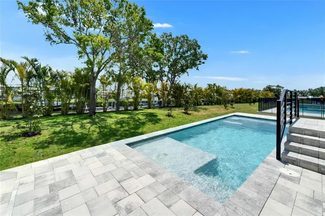 $1,549,000 | 6530 Simone Shores Circle, Apollo Beach, FL 33572