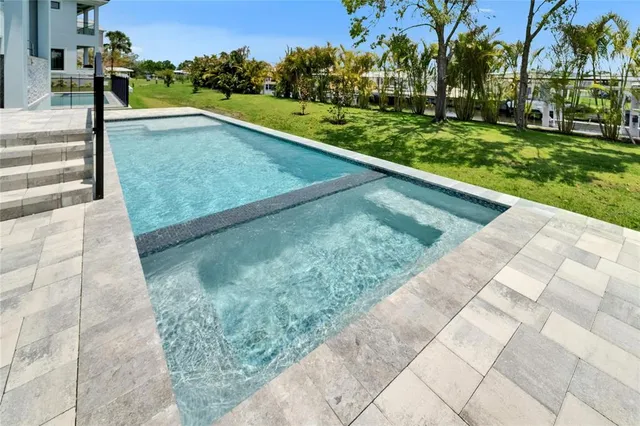 $1,549,000 | 6530 Simone Shores Circle, Apollo Beach, FL 33572