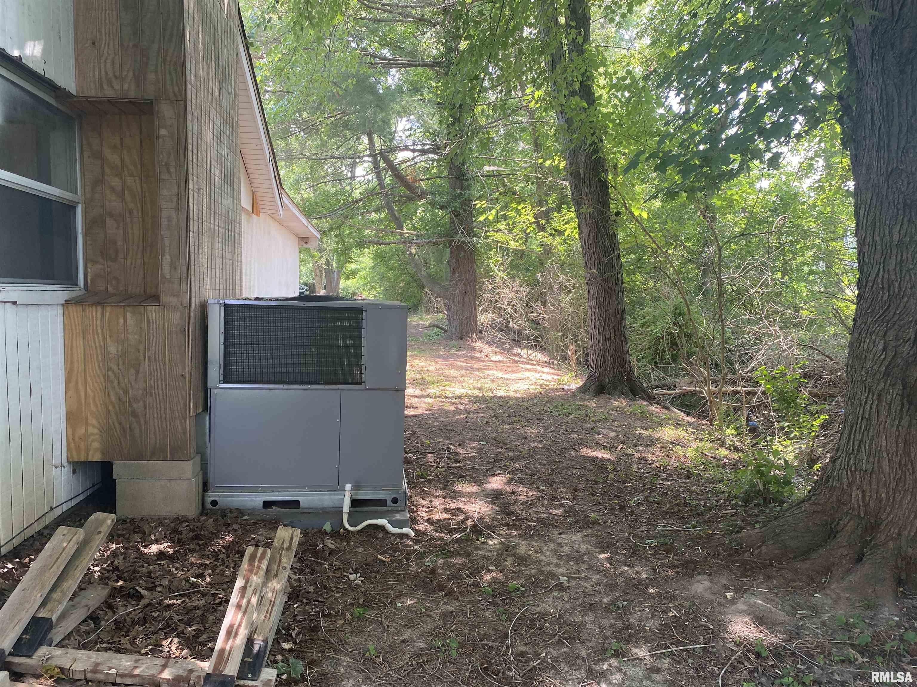 2414 Doris Street Murphysboro, IL 62966 - Photo 20 of 21