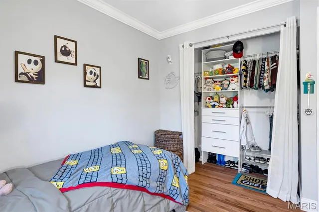 $415,000 | 42 Chestnut Avenue, Webster Groves, MO 63119