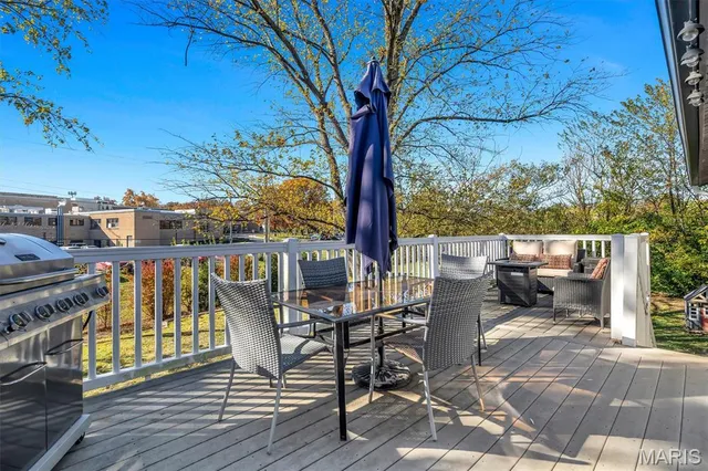 $415,000 | 42 Chestnut Avenue, Webster Groves, MO 63119