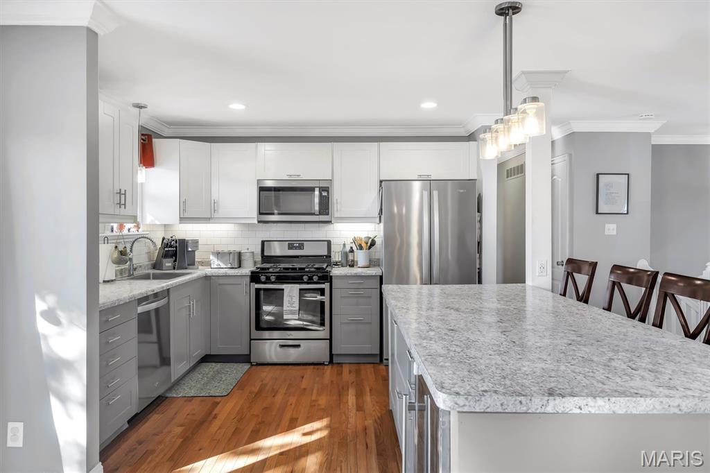 42 Chestnut Avenue Webster Groves, MO 63119 - Photo 8 of 33