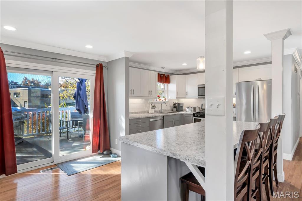 42 Chestnut Avenue Webster Groves, MO 63119 - Photo 9 of 33