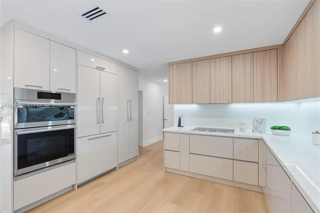 $2,770,000 | 3341 Northeast 38th Street, Fort Lauderdale, FL 33308