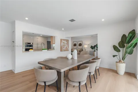 $2,770,000 | 3341 Northeast 38th Street, Fort Lauderdale, FL 33308