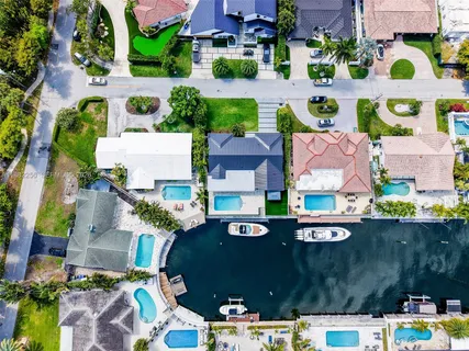 $2,745,000 | 3341 Northeast 38th Street, Fort Lauderdale, FL 33308