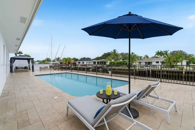 $2,770,000 | 3341 Northeast 38th Street, Fort Lauderdale, FL 33308