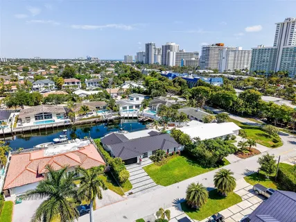 $2,770,000 | 3341 Northeast 38th Street, Fort Lauderdale, FL 33308