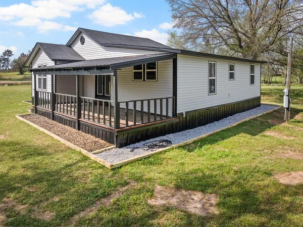 $225,000 | 1302 County Road 3110, De Kalb, TX 75559