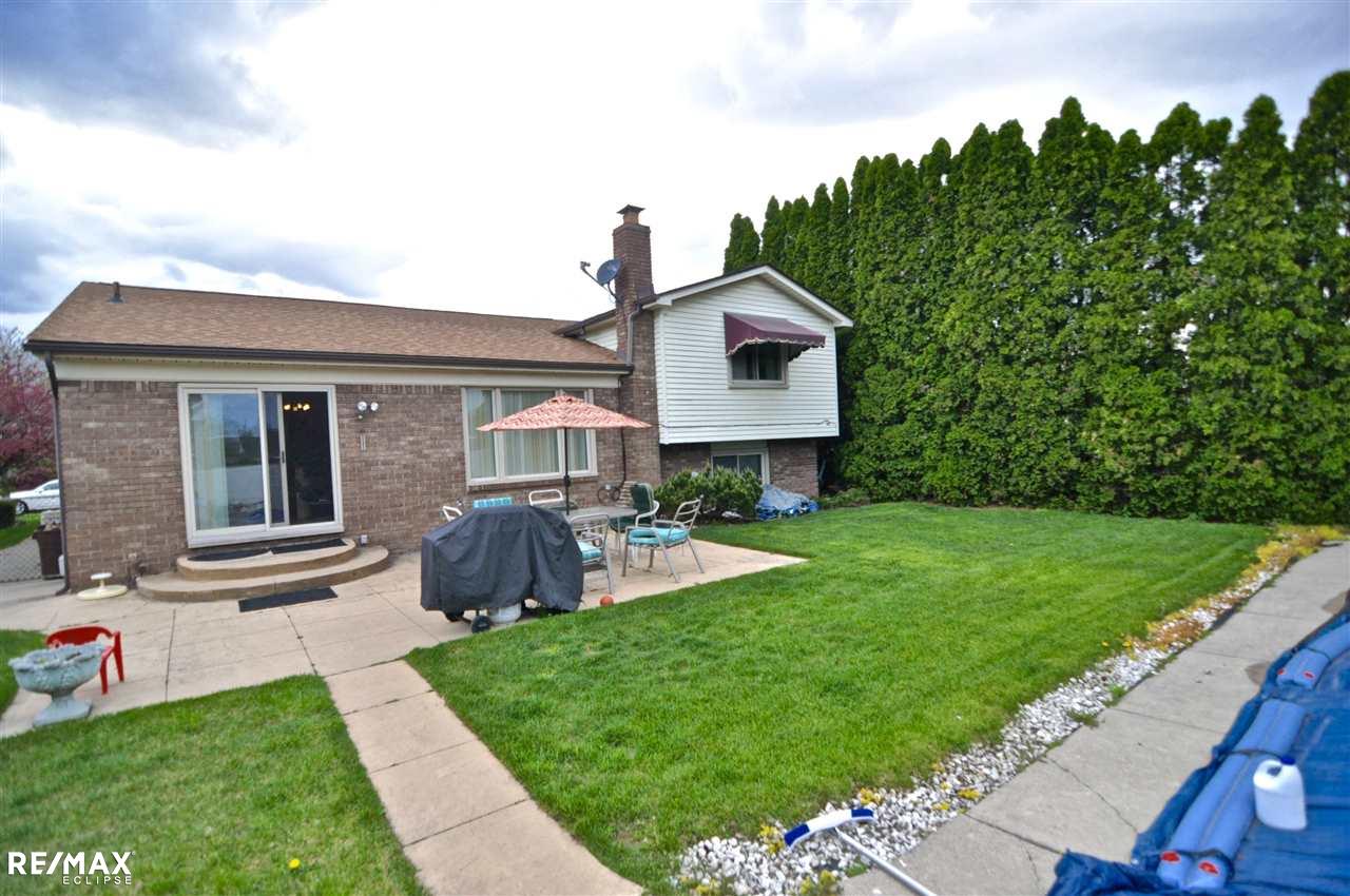47026 Rosemary Road Macomb, MI 48044 - Photo 24 of 24 31318563-23.JPG