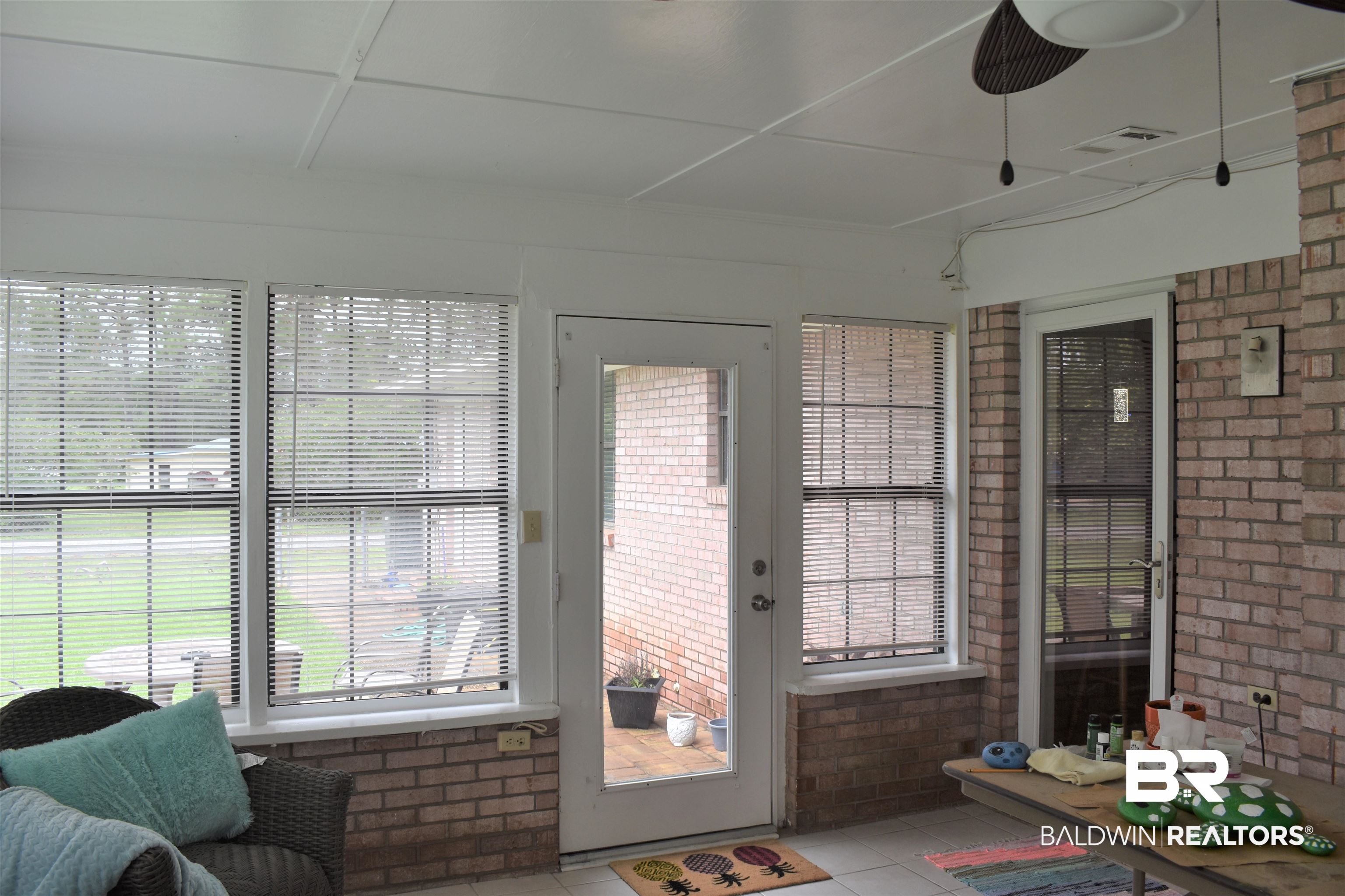 19794 Forest Park Circle Foley, AL 36535 - Photo 18 of 30 SUNROOM