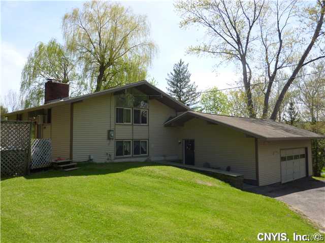 7920 Broadfield Road Manlius, NY 13104 - Photo 1 of 1 Exterior Front