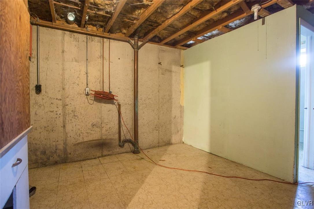 223 Grouse Drive Bath, PA 18014 - Photo 15 of 18 a view of a bathroom with a shower