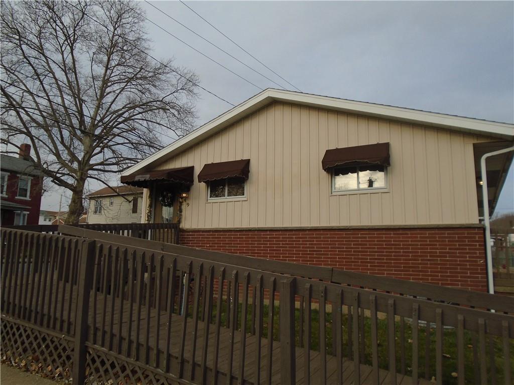 349 New York Avenue Rochester, PA 15074 - Photo 1 of 23
